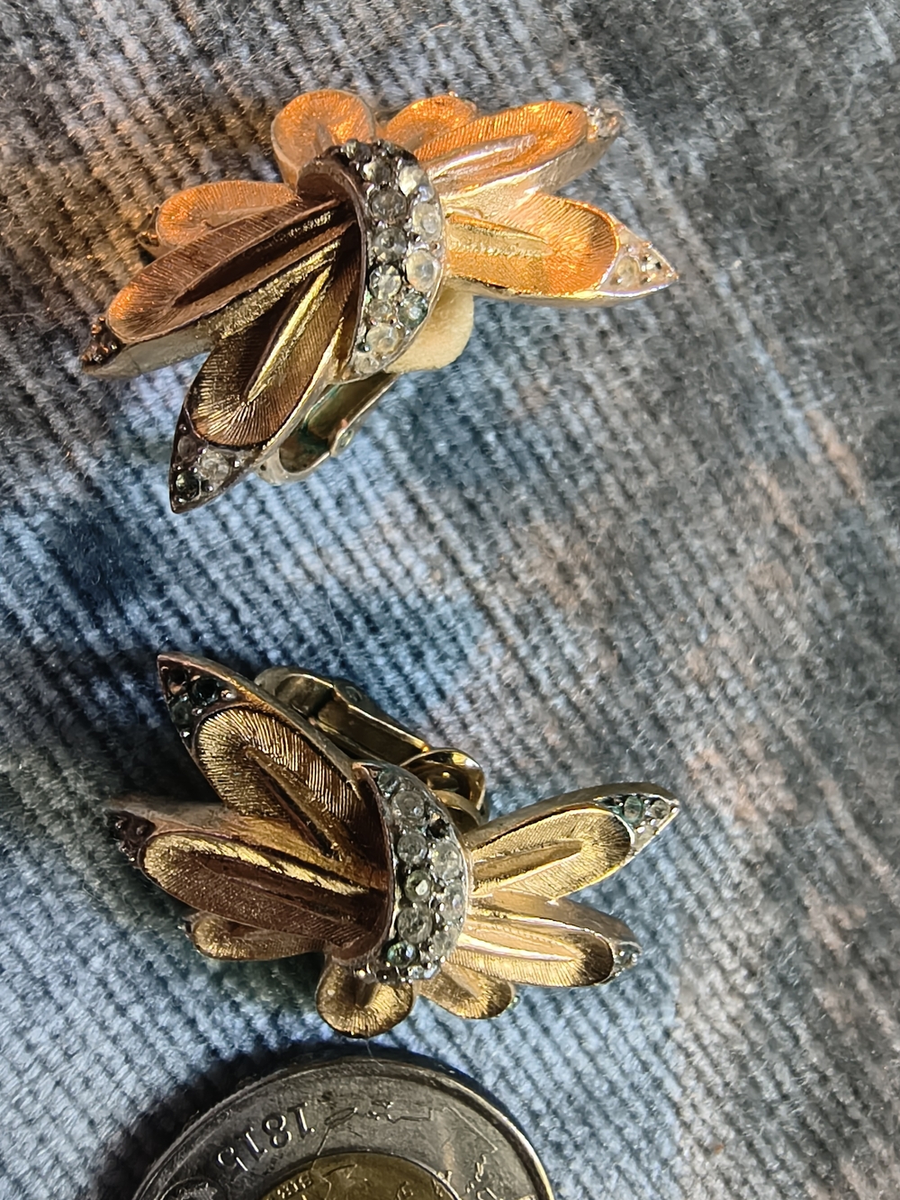 Trifari Vintage Gold Plated Orange Enamel Floral Clip-On Earrings with Gold Trim - Picture 12 of 12